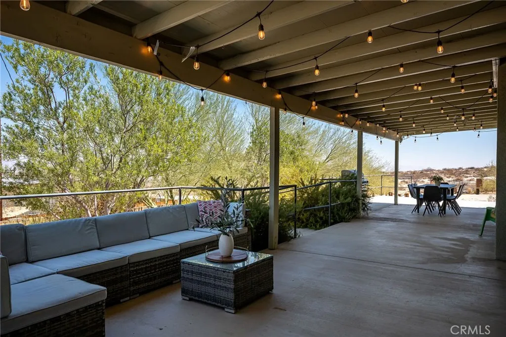 68054 Sullivan Road, 29 Palms, California 92277 home-pic-42